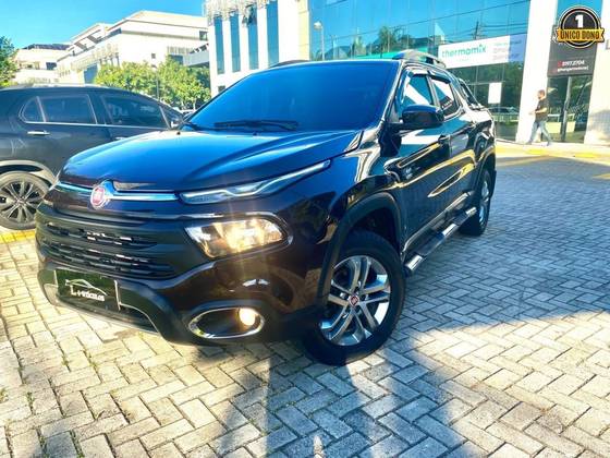 FIAT TORO 2.0 16V TURBO DIESEL FREEDOM 4WD AT9 FIAT TORO 2.0 16V TURBO DIESEL FREEDOM 4WD AT9